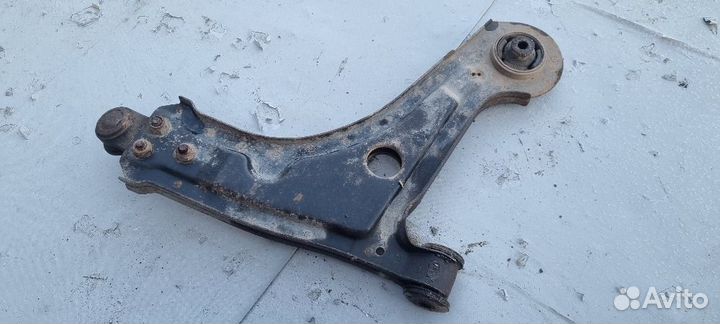 Рычаг передний левый Chevrolet Lacetti 2003-2013