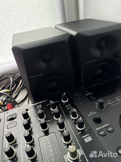 Dj контроллер pioneer xdj r1