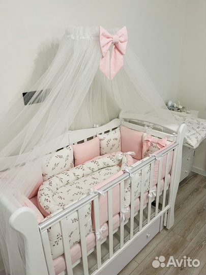 Комплект в кроватку с бортиками