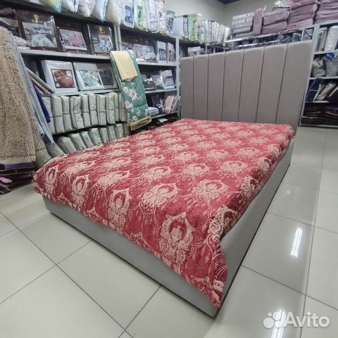 Жаккардовое покрывало 160х220см