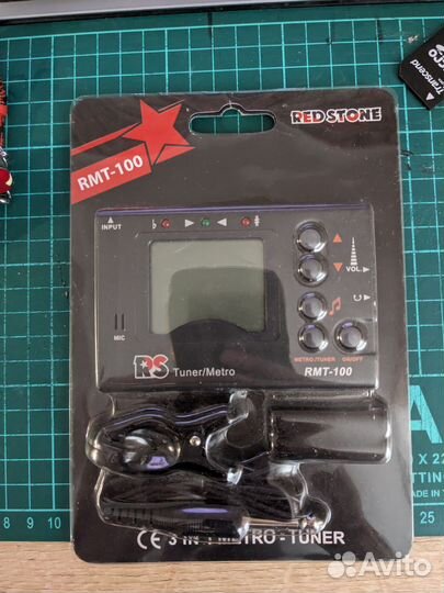 Метроном - гитарный тюнер RMT-100