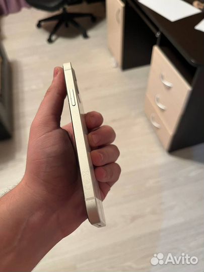 iPhone 12, 64 ГБ