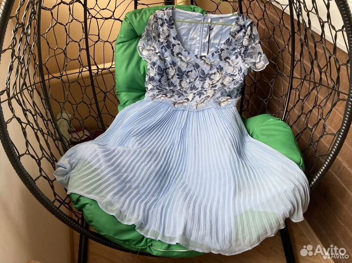 Вечернее платье 50 размер новое