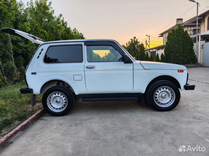 LADA 4x4 (Нива) 1.7 МТ, 2014, 133 000 км