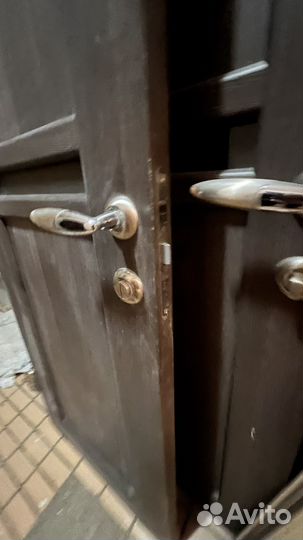 Двери межкомнатные с коробкой