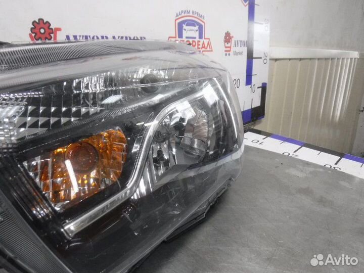 Фара передняя левая Лада Веста