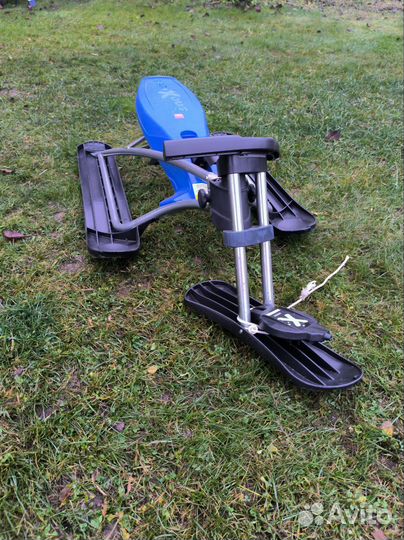 Снегокат с ручным тормозом Snow Rabbit Xamax