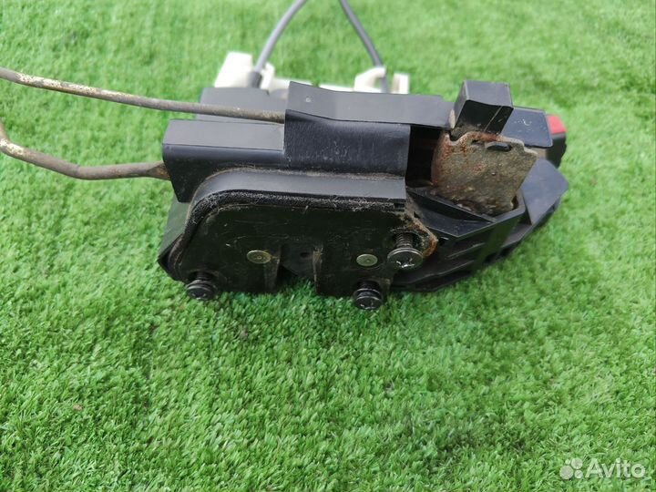 Замок передней правой двери hyundai elantra xd