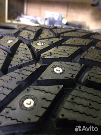 Dunlop Grandtrek Ice 02 275/40 R20 106T