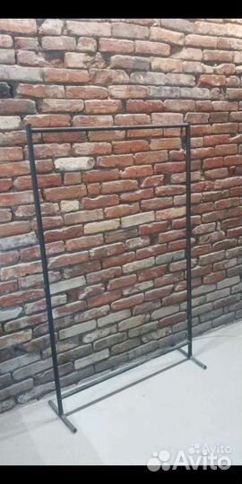 Стойка-вешалка напольная