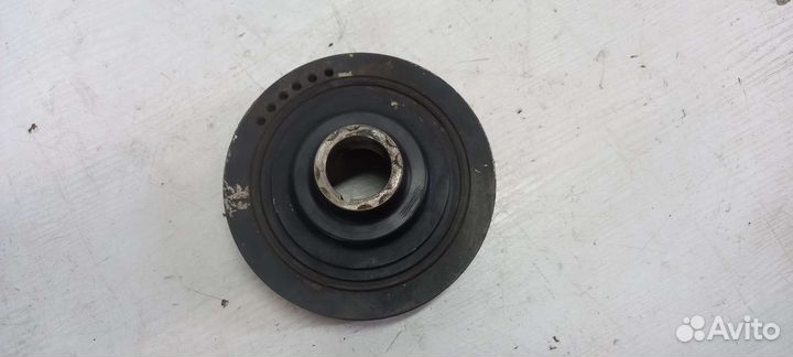 Шкив коленвала Mitsubishi Pajero Sport2 4d56