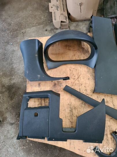 Пластик Renault Fluence седан M4R 2011