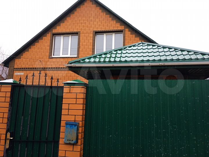 Дом 163,6 м² на участке 2,5 сот.