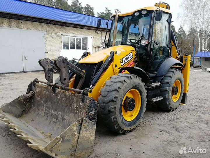 Экскаватор погрузчик Jcb