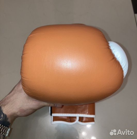 Боксерские перчатки 16 oz Hardcore Training