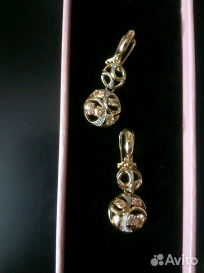 Подвеска и серьги