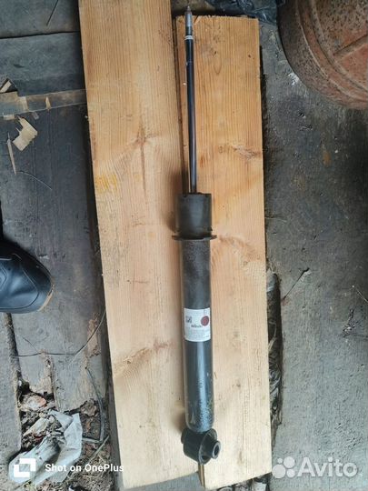 Амортизатор задний Kia Sportage 4