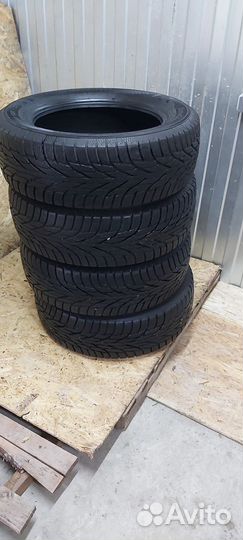 Kumho WinterCraft SUV Ice WS51 15/13.5 R17 51