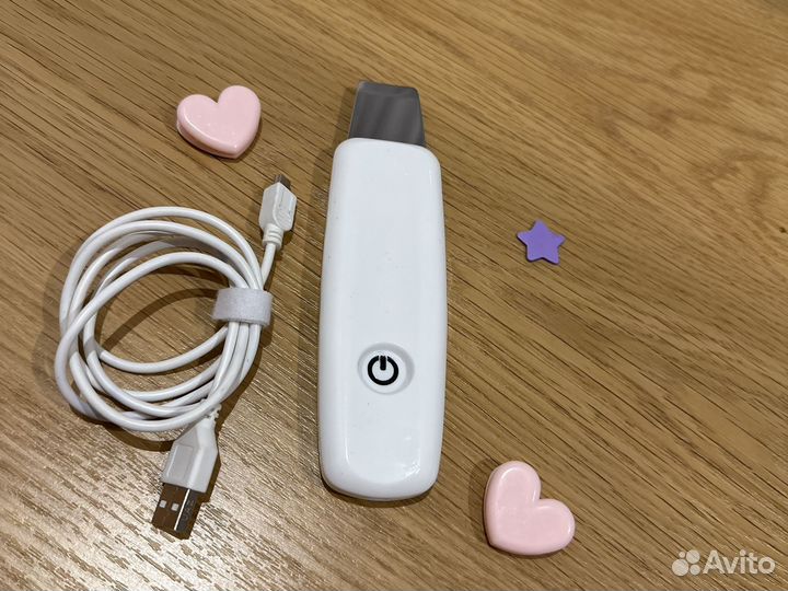 Апарат для ультразвуковой чистки лица Travola