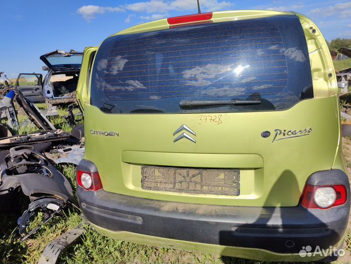 Бампер задний Citroen C3 Picasso
