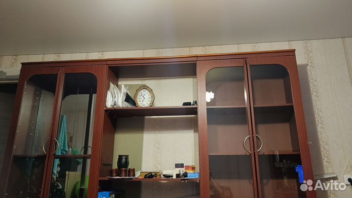 Стенка в гостиную б/у