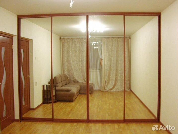 Шкаф с зеркалом индивидуальный подход