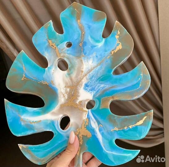 Декоративный лист монстеры