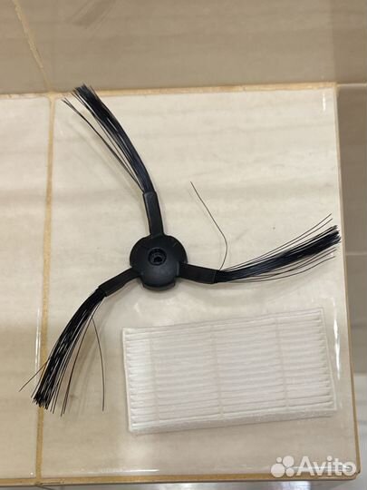 Робот пылесос