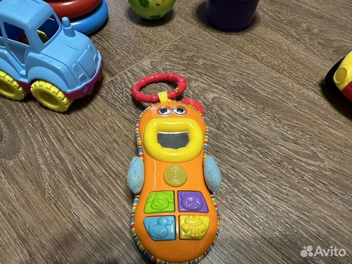 Развивающие игрушки пакетом