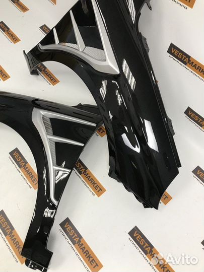 Крылья пластиковые с жабрами на Весту в цвет