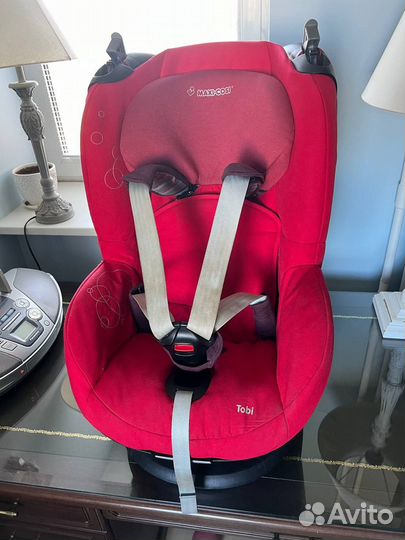 Автокресло Britax romer maxi cosi