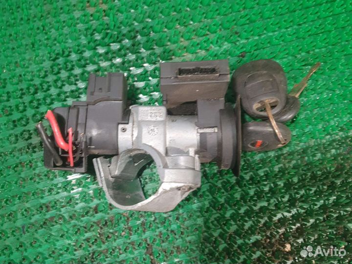 Замок зажигания Опель Вектра Б