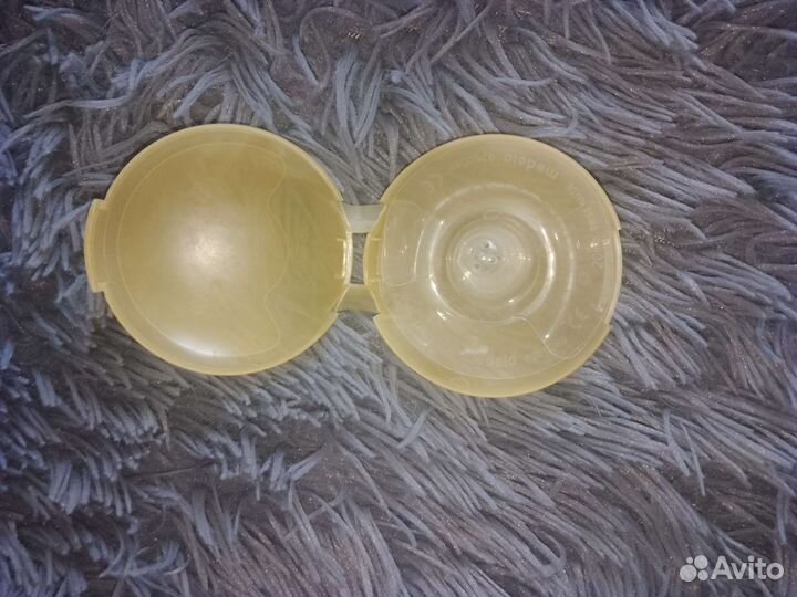 Накладки на грудь medela