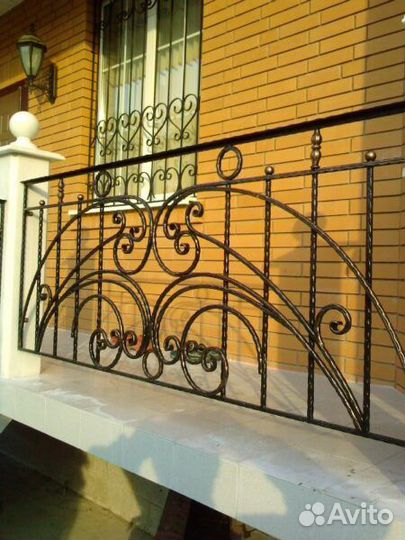 Стильные кованые перила