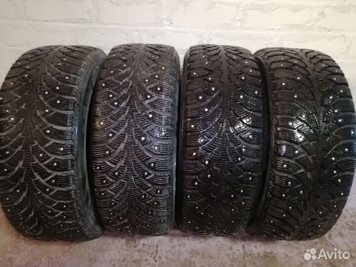 Nokian Tyres Hakkapeliitta 4 205/55 R16 94T