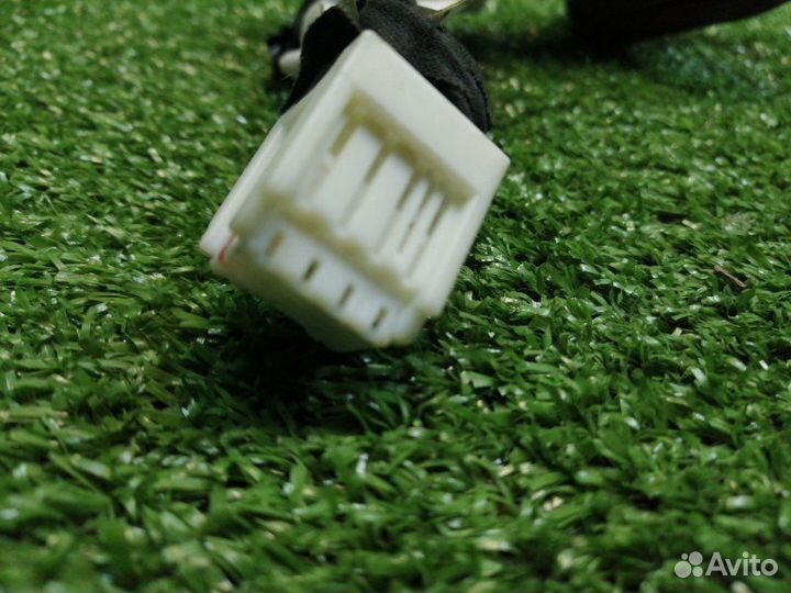 Проводка двери задняя левая Nissan Micra K12E