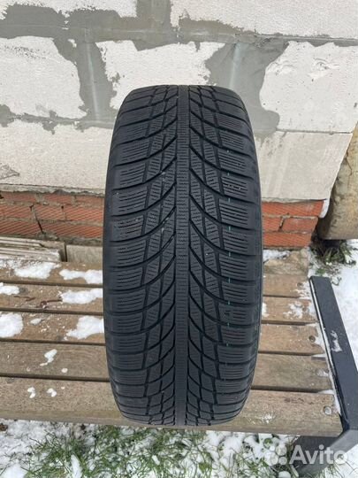 Kumho WinterCraft Ice Wi51 205/55 R16 94T