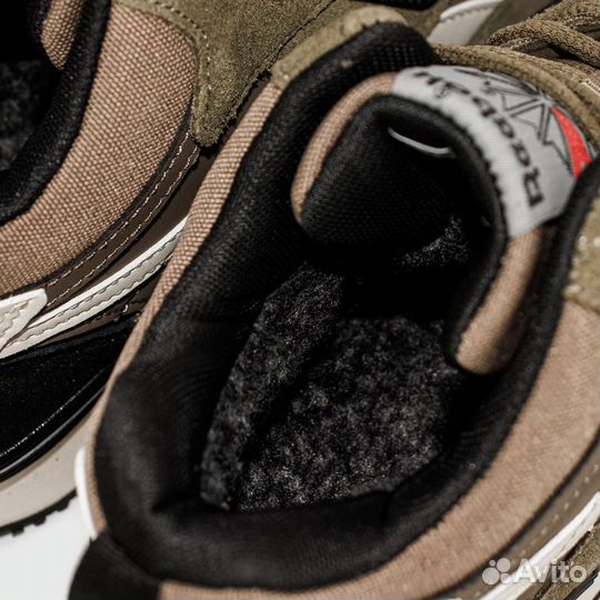 Reebok LX 2200 Mid Olive White with Fur