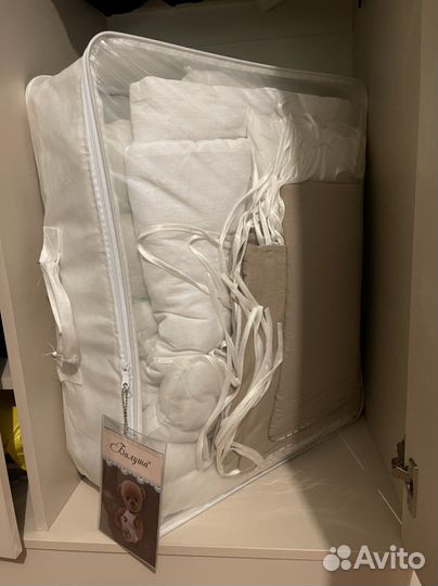 Бортики в детскую кроватку (комплект постельного)