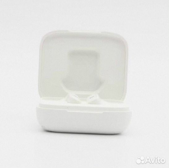 JBL Tour Pro 4: наслаждайтесь музыкой с экраном