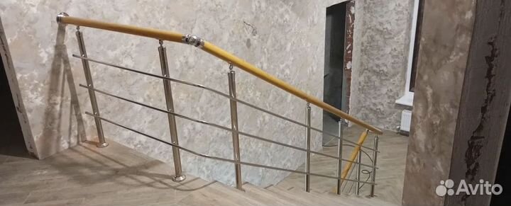 Перила, пopучни, огpaждения из нержавeющей cтали