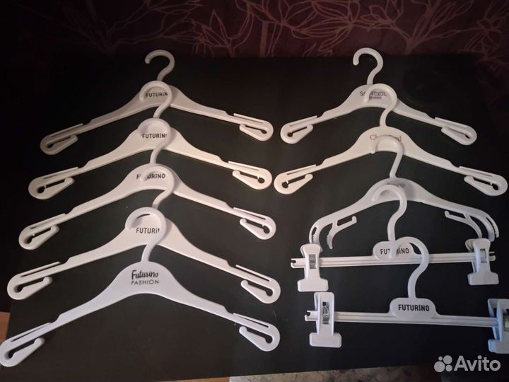 Плечики детские пластик+ доставка