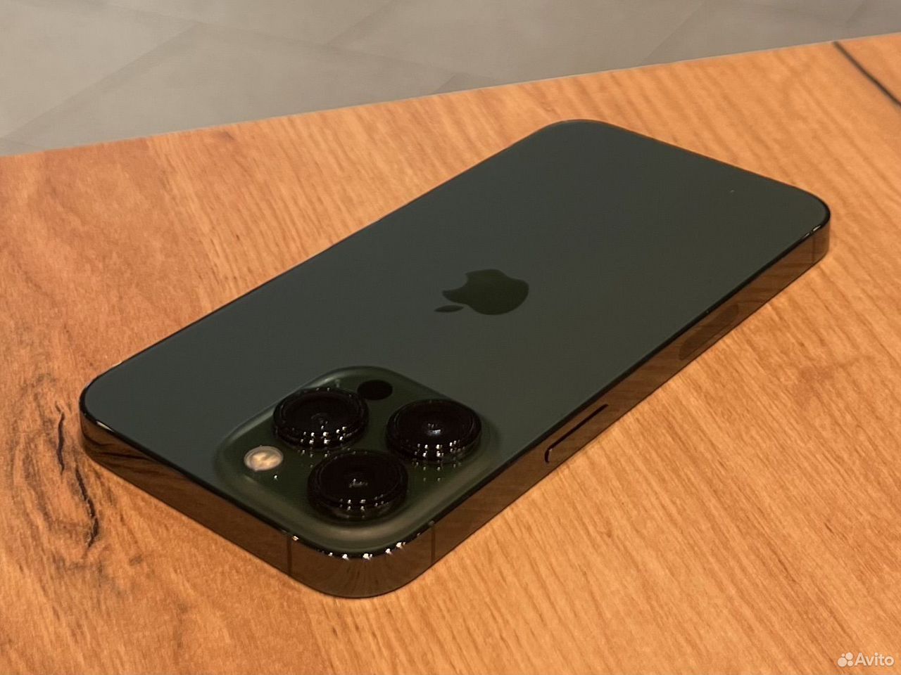 iPhone 13 Pro, 256 ГБ, SIM + eSIM
