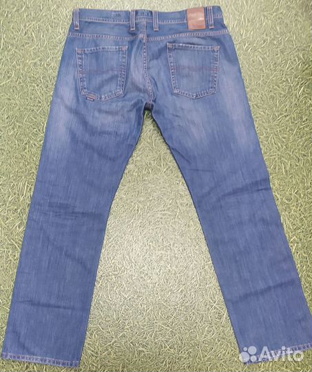 Джинсы