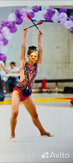 Костюм(купальник)гимнастический.Состояние отличное