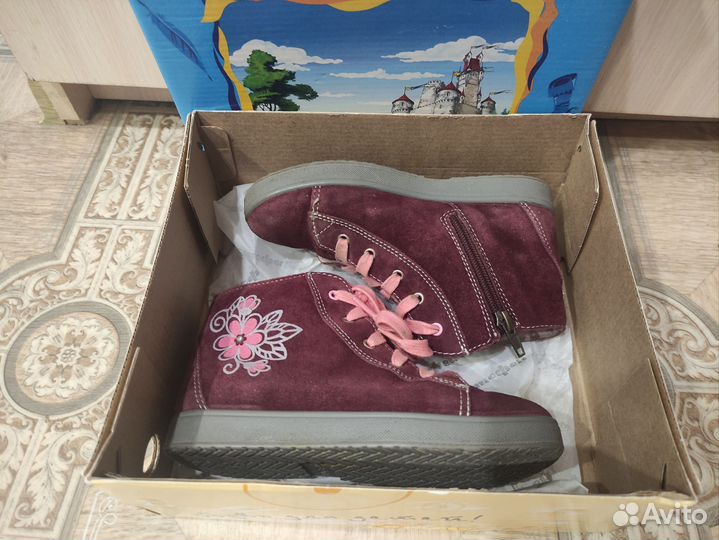 Ботинки для девочки Котофей 29 размер