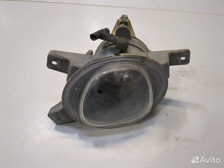Фара противотуманная Volvo XC70, 2007