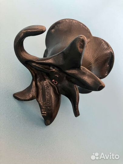 Каслинское литьё. Пепельница Тюльпан