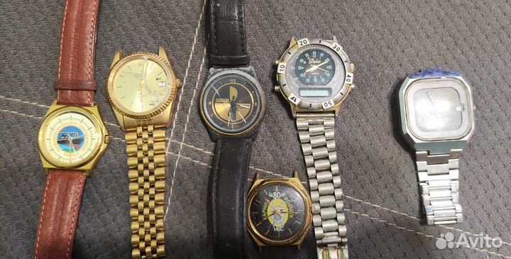 Наручные командирские,советские часы, кварцовые