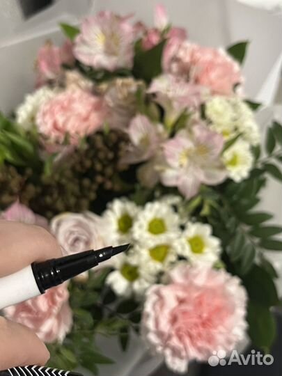 L'arte professional liner лайнер черный